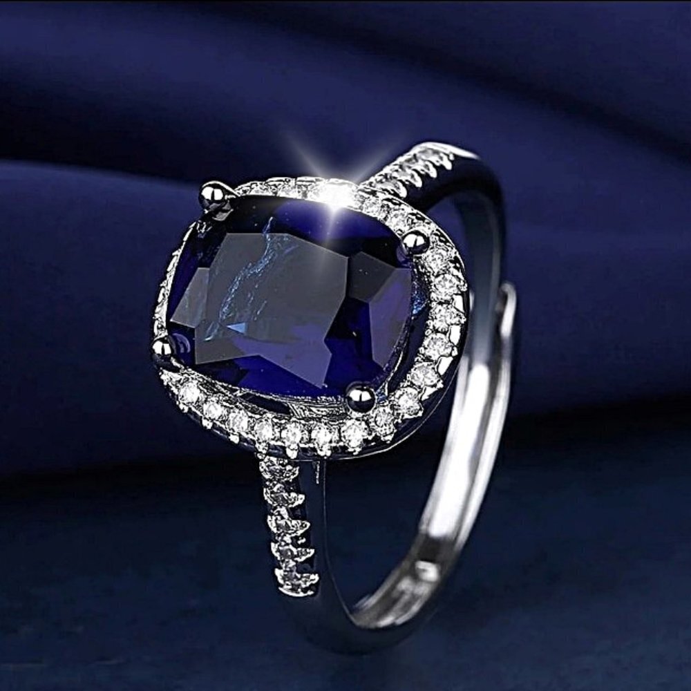 New 14k White Gold Cushion Engagement Simulated Sapphire Ring